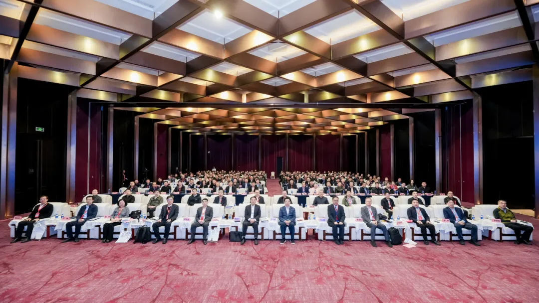 第二届煤层气/煤岩气勘探开发年会现场：乐竞官方网站-乐竞lejing（中国）
低场核磁技术助力深层煤岩的